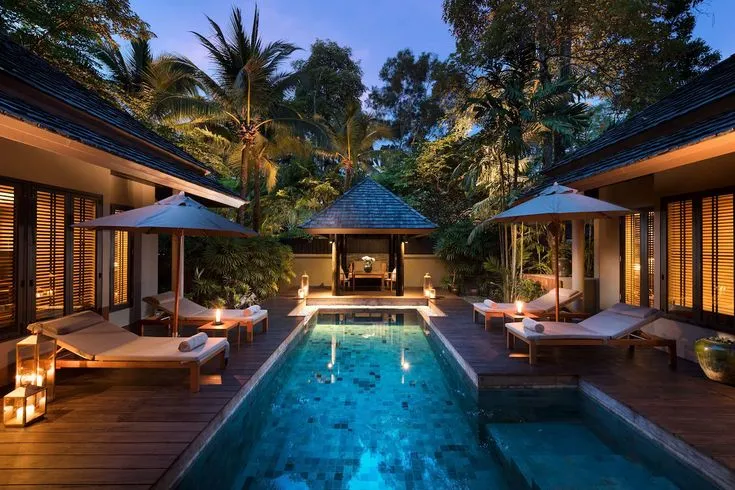 Quantum Royale Luxury Interior